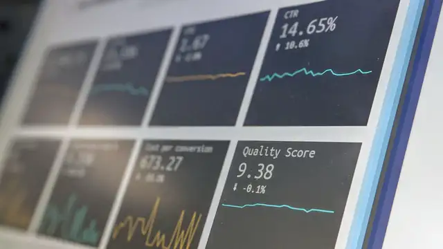 Google Ads y SEO: sinergias que multiplican ROI