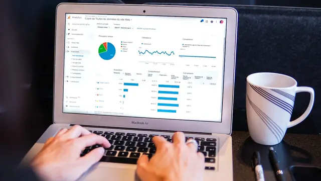 Herramientas de auditoría SEO técnica 2026